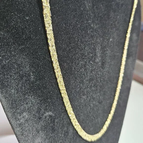 Vintage Trifari Gold Tone Thick Chunky Necklace 24" - Picture 7 of 15